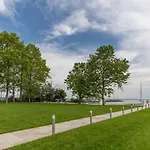 Balatonfoi Yacht Club 4* بالاتونكينيشي