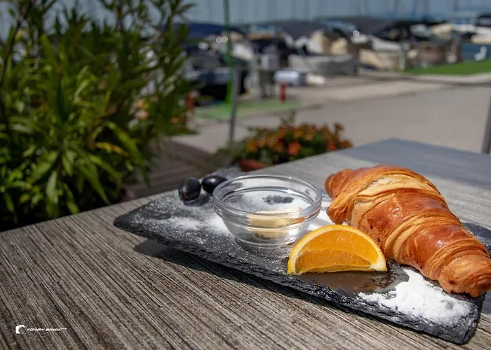 Hotel Balatonfoi Yacht Club Balatonkenese