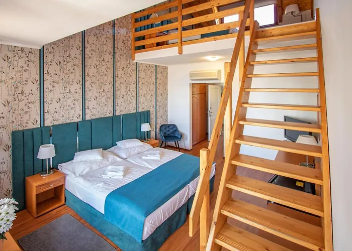 Hotel Balatonfoi Yacht Club