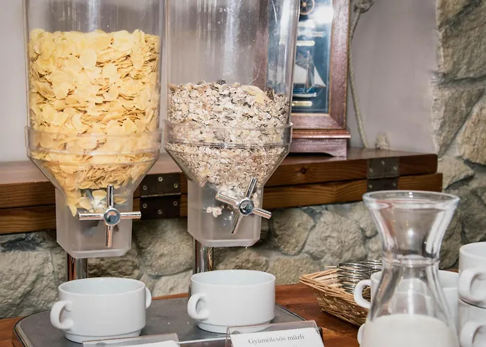 Balatonfoi Yacht Club Hotel 4*